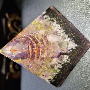 Orgonite Chevron Amethyst Point